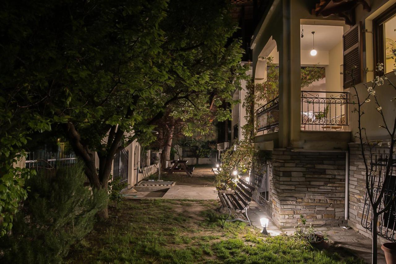 Seasidelongo Houses 1 Min From The Beach Of Nikiti Exterior foto